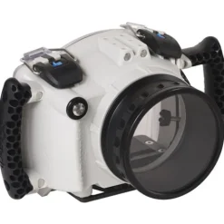 AquaTech Underwater Housings><noscript><img width=