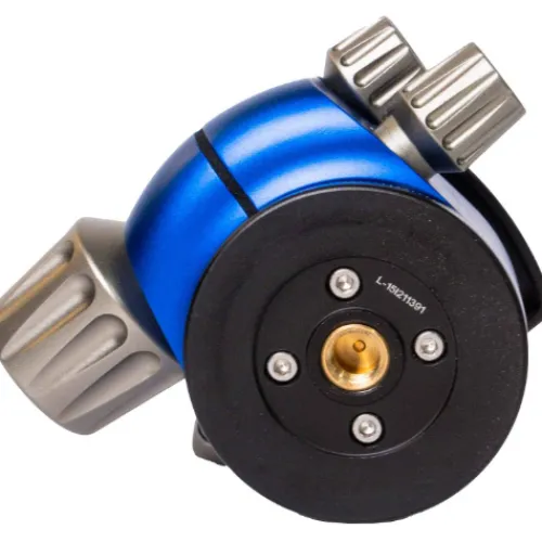 Leofoto Tripods>LP-324C Poseidon Series 4 Section Water Resistant Carbon Fibre Tripod with Blue LH-40LR Ball Head