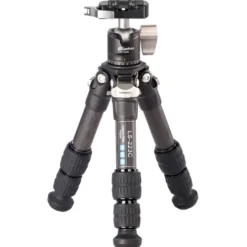 Leofoto Tripods>LS-223C Ranger Series 3 Section Carbon Fibre Tripod with LH-25LR Ball Head
