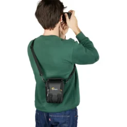 Lowepro Slings, Shoulder & Messenger Bags><noscript><img width=