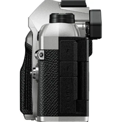 OM SYSTEM Mirrorless Cameras>OM-5 Mark II with M.Zuiko Digital ED 14-150mm f/4.0-5.6 II - Silver