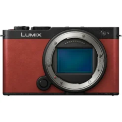 Panasonic Mirrorless Cameras>Lumix S9 Full Frame Mirrorless Camera with 28-200mm Kit - Crimson Red