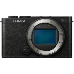 Panasonic Mirrorless Cameras>Lumix S9 Full Frame Mirrorless Camera with 28-200mm Kit - Jet Black