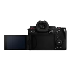 Panasonic Mirrorless Cameras><noscript><img width=