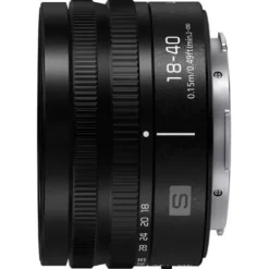 Panasonic L-Mount Alliance Lenses>Lumix S 18-40mm f/4.5-6.3 Lens