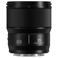 Panasonic L-Mount Alliance Lenses>Lumix S 35mm f/1.8 Lens