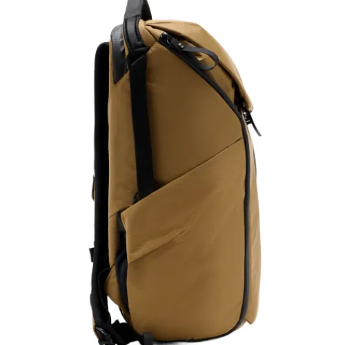 Peak Design Backpacks>Everyday Backpack 20L v2 - Coyote