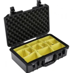 Pelican Hard Cases>1485 Air Case Black with Padded Dividers