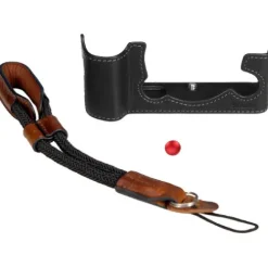 SmallRig Compact Camera Bags>Half Case / Wrist Strap Kit for FUJIFILM X-T5 3927