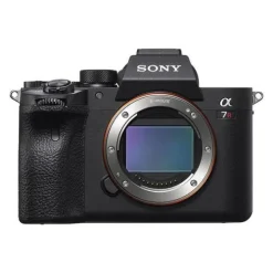 Sony Mirrorless Cameras>A7R IV A with 24-70mm F/2.8 G Master Lens