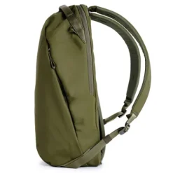 Urth Backpacks><noscript><img width=